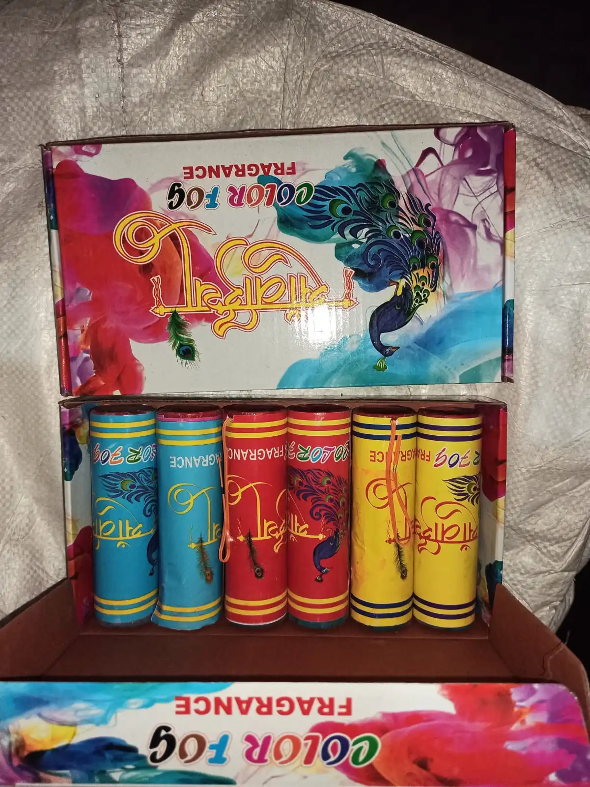 Color Smoke (cylinders)